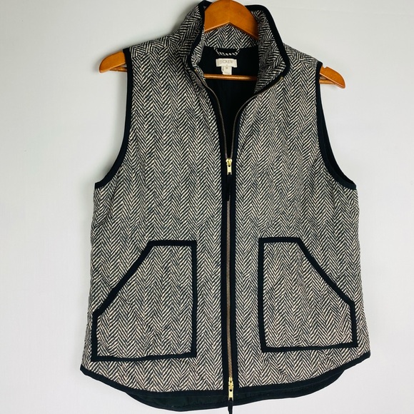 J. Crew Jackets & Blazers - J.Crew Quilted Puffer Vest // HERRINGBONE Jacket